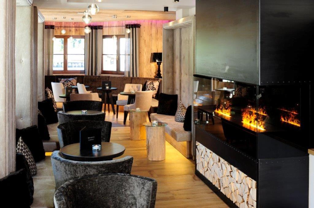 Verwoehnhotel Wildspitze ザンクト・レオンハルト・イム・ピッツタール エクステリア 写真