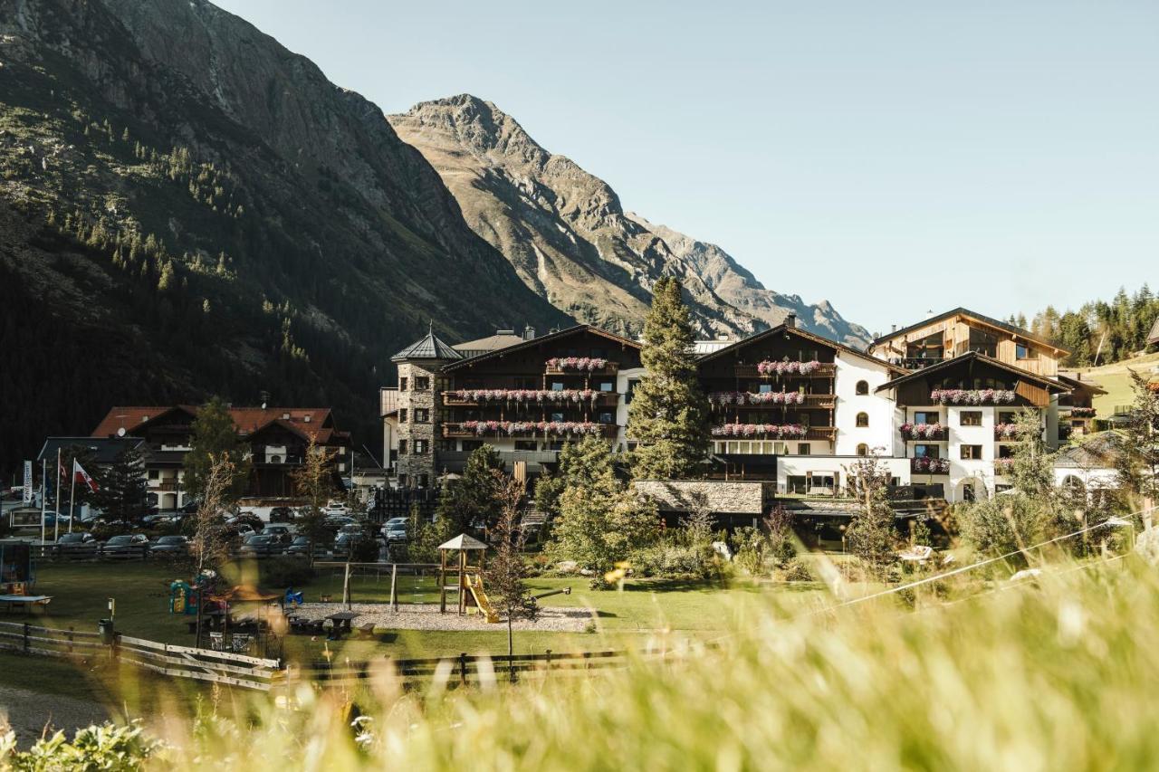 Verwoehnhotel Wildspitze ザンクト・レオンハルト・イム・ピッツタール エクステリア 写真