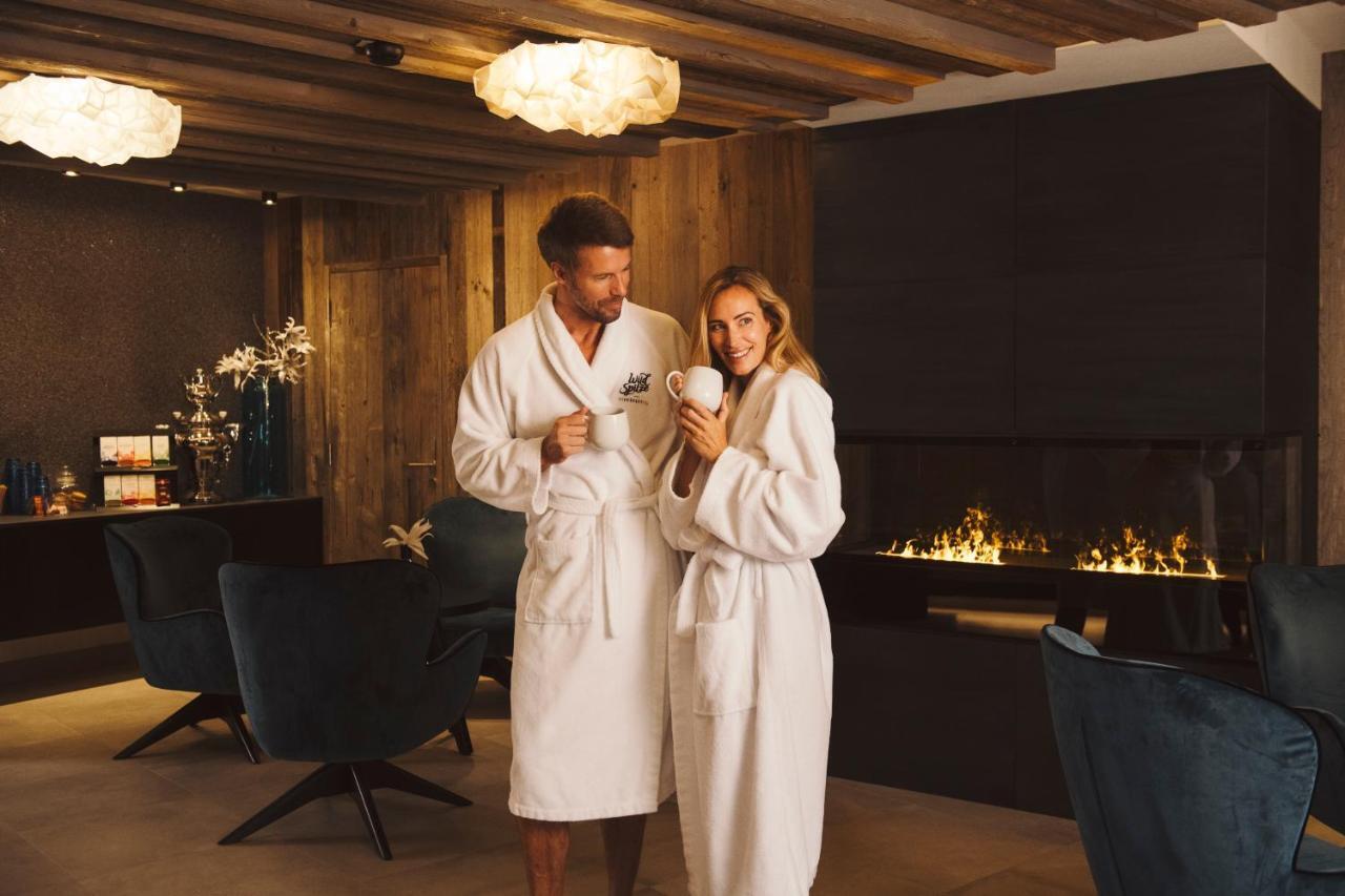 Verwoehnhotel Wildspitze ザンクト・レオンハルト・イム・ピッツタール エクステリア 写真